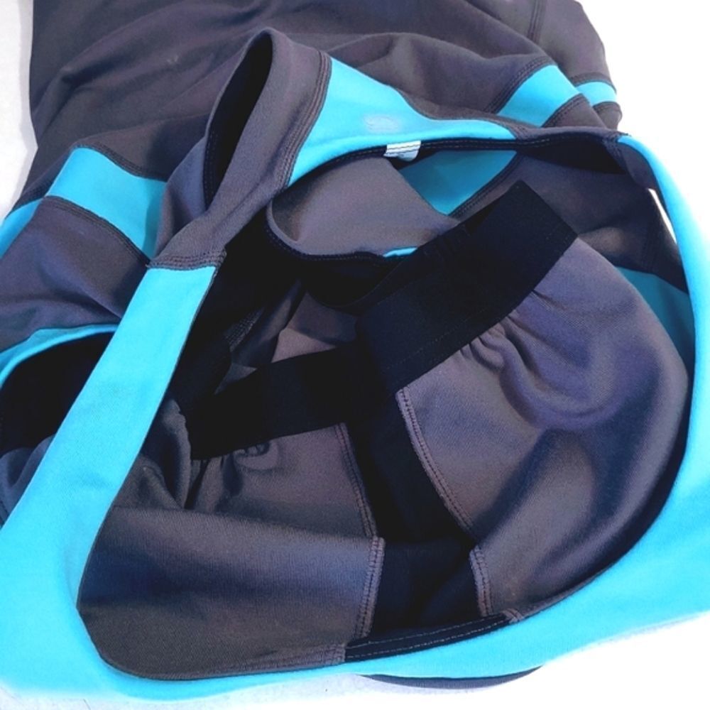 Gap fit EXERCISE TANK WITH SPORTS BRA BUILT-IN SIZE M , YOGA, RUNNING, GYM - Picture 5 of 9